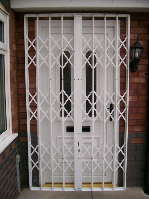 Concertina Retractable Security Grilles - Britannia Retail