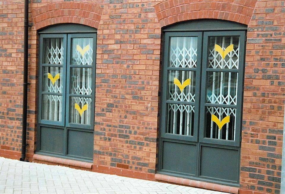 Concertina Retractable Security Grilles - Britannia Retail