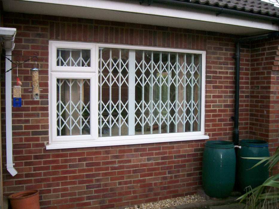 Concertina Retractable Security Grilles - Britannia Retail