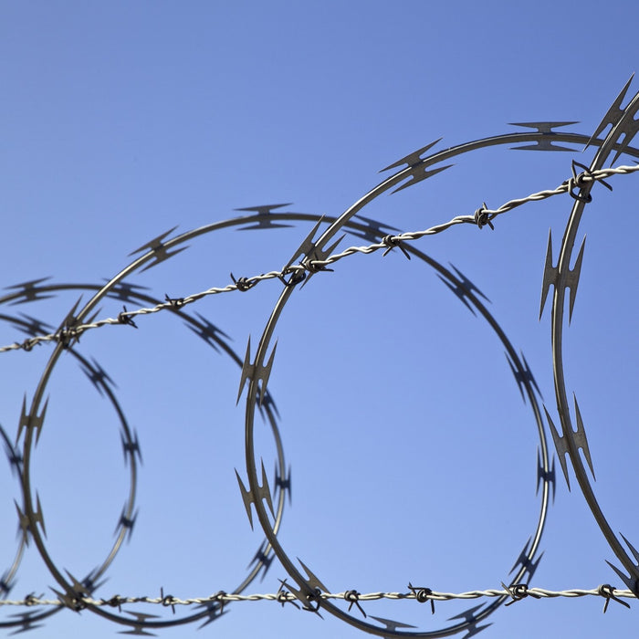 Heavy Duty Concertina Razor Wire (8m coil) - Britannia Retail
