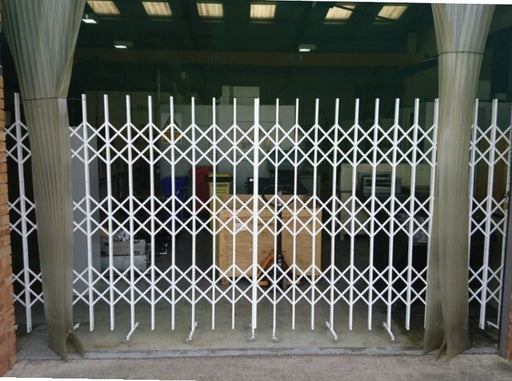 Social Distancing Security Barrier - Britannia Retail